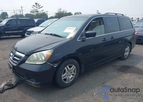 2005 Honda Odyssey Ex-L from USA, damaged, VIN 5FNRL38795B112788